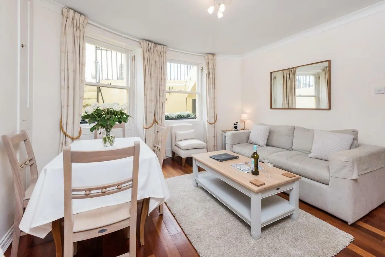 Brunswick Patio Apartment By Myholidaylet Brighton